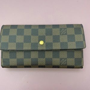 Authentic Louis Vuitton long wallet